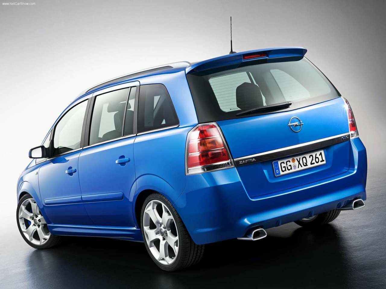 Opel Zafira B: Uzun Süre Sağlıklı Bir Sürüş İçin Bakım İpuçları