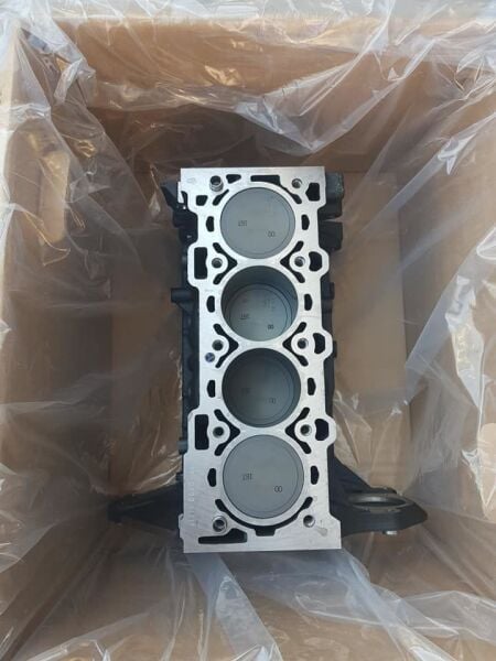 PSA (MOPAR) 55568226 Opel Astra J Motor Bloğu 1.6 Turbo Orijinal