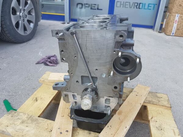 Opel Corsa E 1.3 Yarım Blok