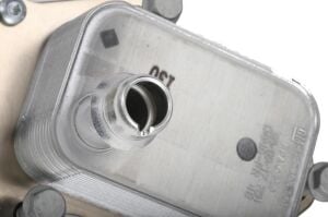 55501530 | Opel Insignia A 1.6 Dizel Yağ Soğutucu Orijinal 136 Beygir