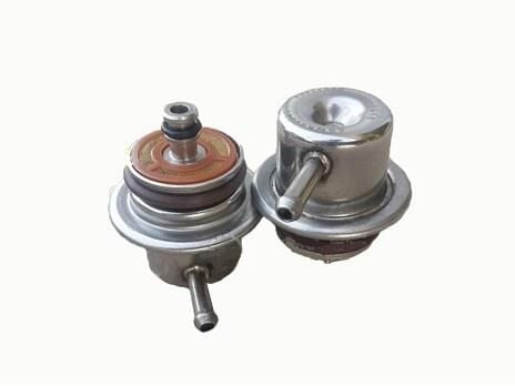 Opel Vectra B X20XEV Benzin Basınç Regülatörü