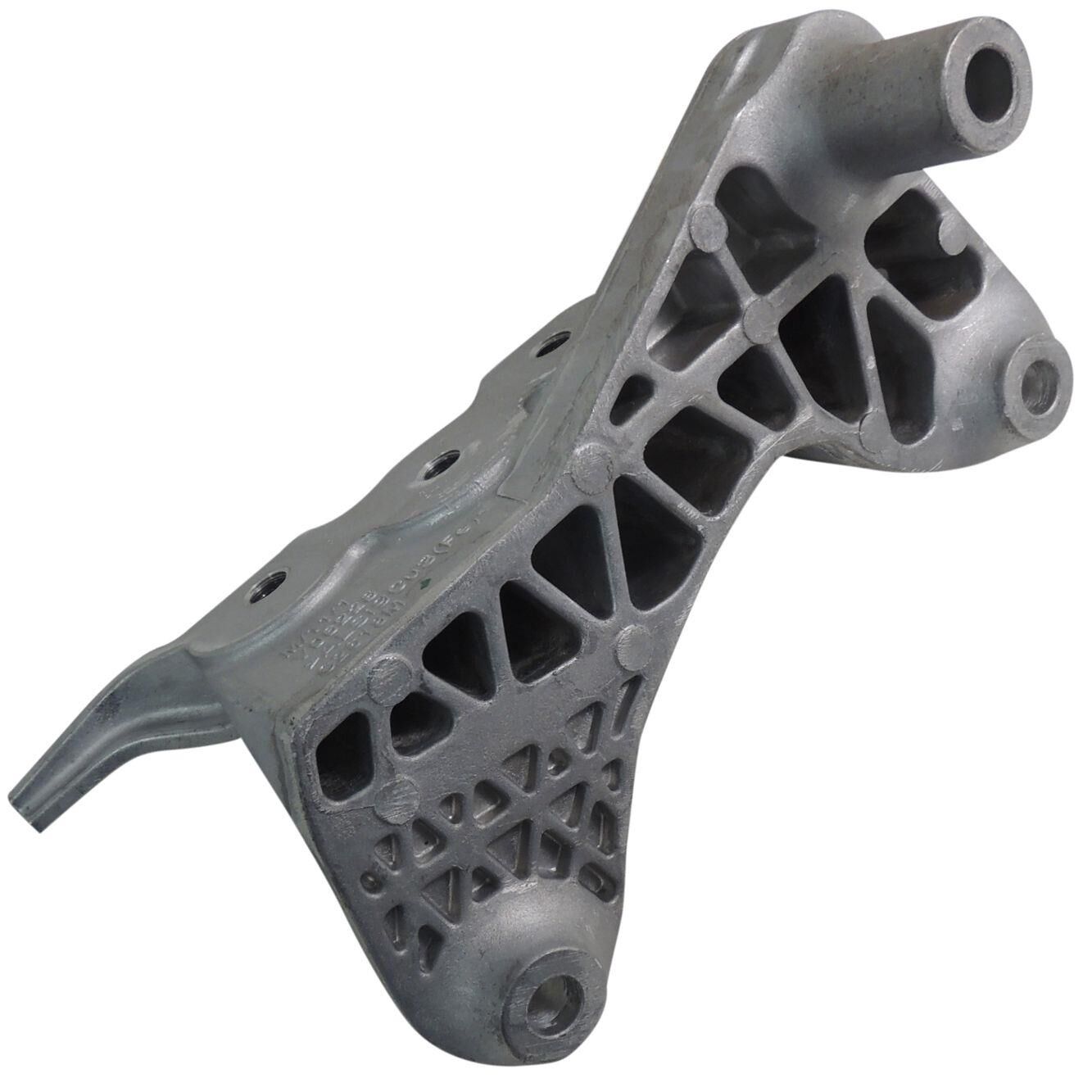 Chevroelt Cruze Sağ Ön Motor Baglantı Braketi