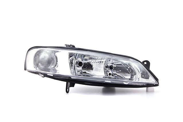 Opel Vectra B Sağ Far Makyajlı Kasa