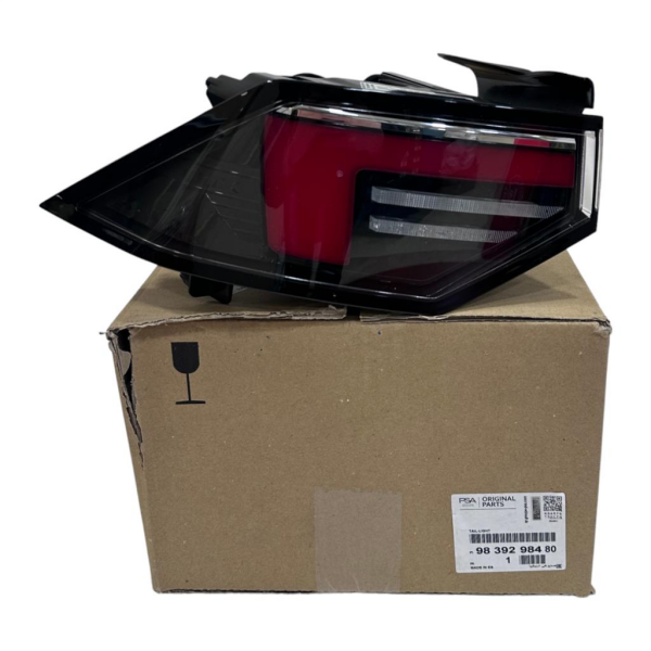 PSA (MOPAR) 9839298480 | Opel Astra L Sol Dış Stop Lambası Ledli Orijinal
