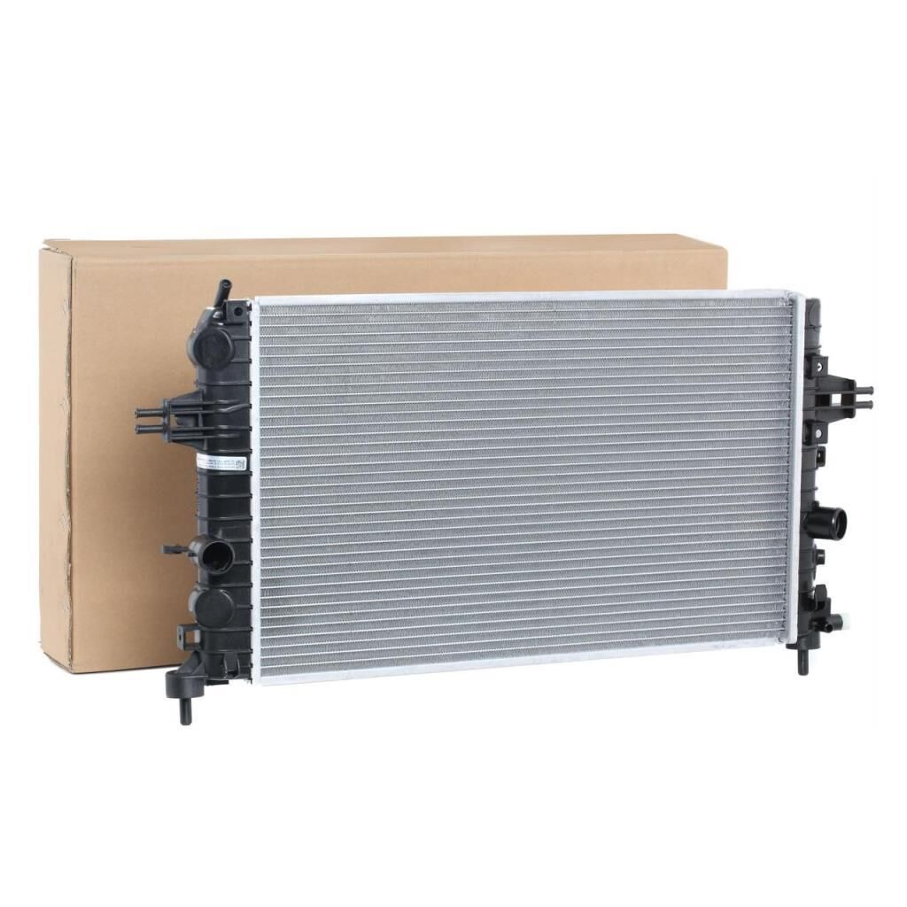 BSG 65-520-011 | Opel Zafira B 1.6 Benzinli Motor Su Radyatörü 2004-2013