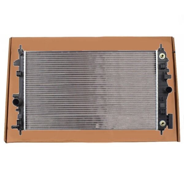 Opel İnsignia A B16DTH D20DTH Dizel Su Radyatorü Otomatik Vites