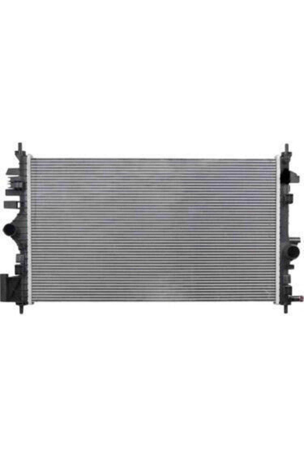 Opel İnsignia A 2.0 Dizel Otomatik Su Radyatörü