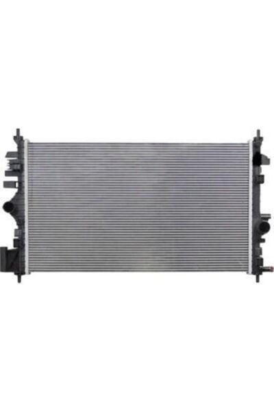 Opel İnsignia A 2.0 Dizel Otomatik Su Radyatörü