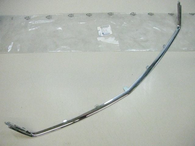 PSA (MOPAR) 13238599 Opel Astra H Ön Tampon Izgara Nikelajı Orijinal
