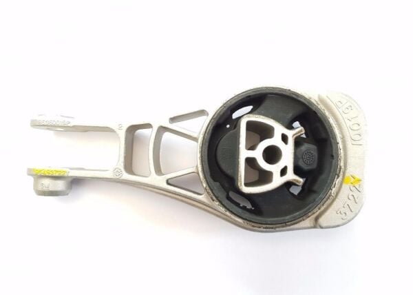 Chevrolet Yeni Aveo T300 1.3 Dizel Şanzuman Arka Kulağı