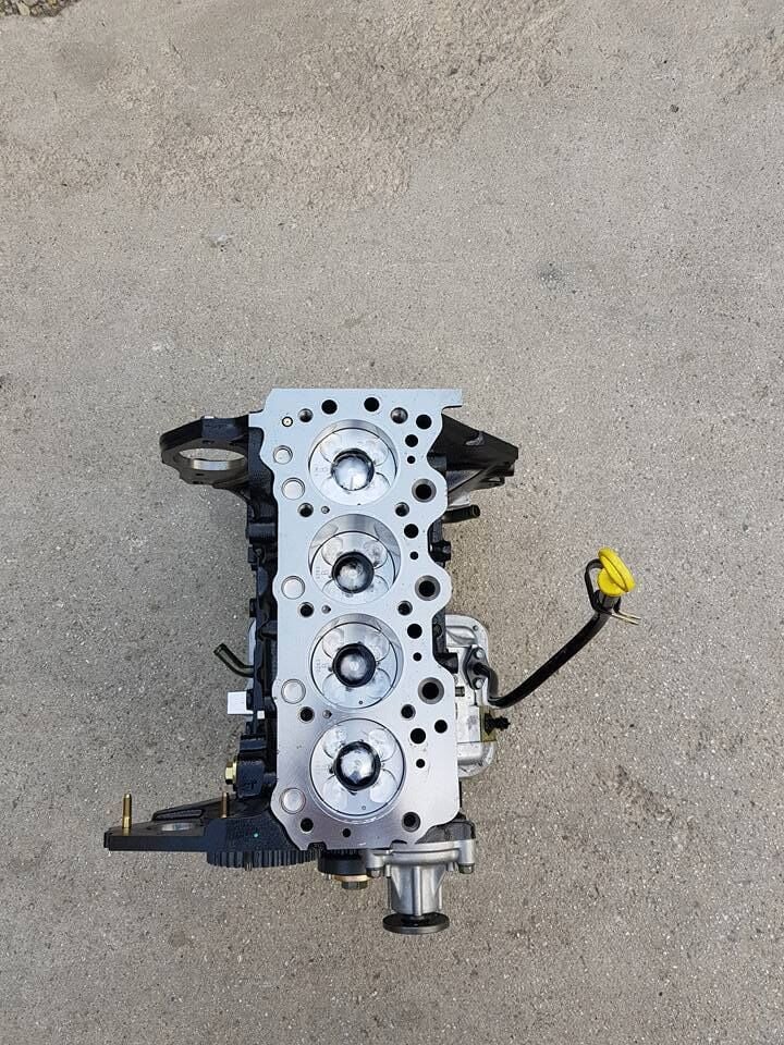 Opel Corsa C Yarım Blok Y17DT