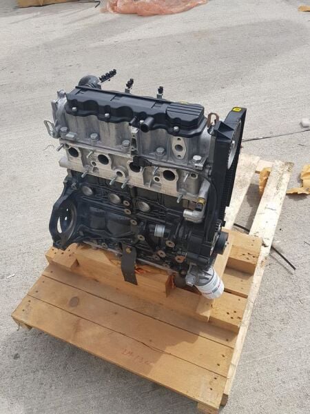 Opel Frontera A 2.0 8 Valf Komple Motor GM